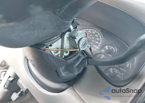 2000 GMC Sierra 1500 Sle z USA, uszkodzony, nr VIN 1GTEC19V3YZ276813